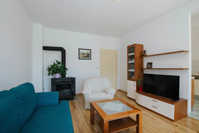 Apartments Vrlika