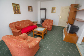 Apartments Vrlika