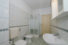 Apartments Vrlika