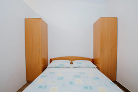 Apartments Vrlika