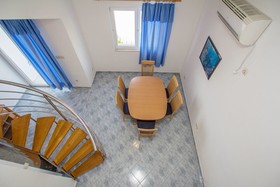 Apartments Vrlika