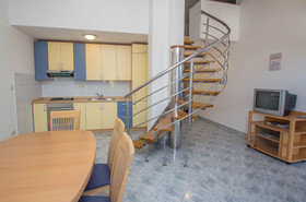 Apartments Vrlika