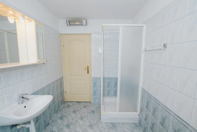 Apartments Vrlika