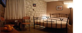 Carol Rooms Guesthouse