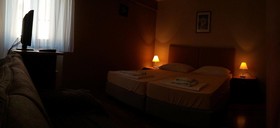Carol Rooms Guesthouse