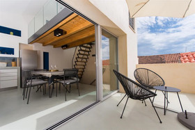 Casa Sepia