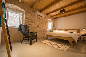 Casa Sepia