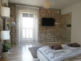 Guest House Exalto