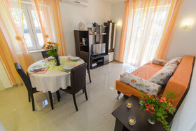 House Mirjana