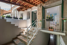 House Polus
