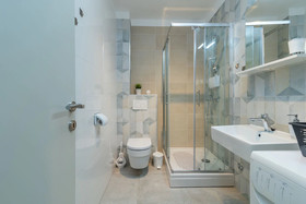 House Polus