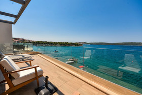Livingstone Beach House