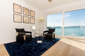 Livingstone Beach House