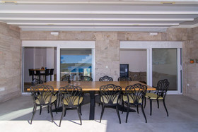 Livingstone Beach House