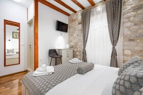 Stephane City Vibe Suites