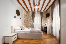 Stephane City Vibe Suites