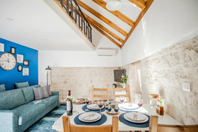 Townhouse Lucia