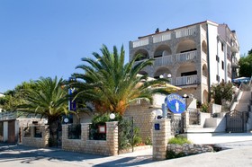 Vila Tina