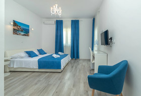 Villa Lux