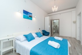Villa Lux