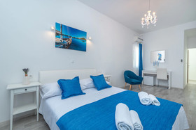 Villa Lux
