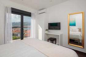 Villa Salt