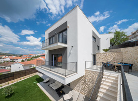 Villa Salt