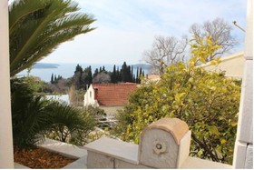 Radovcic Apartments and Rooms