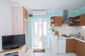 Radovcic Apartments and Rooms