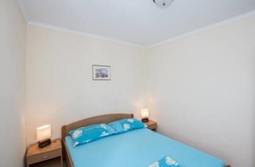 Radovcic Apartments and Rooms