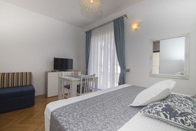 Apartments And Rooms Kapulica