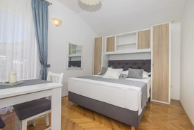 Apartments And Rooms Kapulica