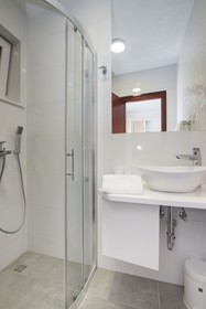 Apartments And Rooms Kapulica