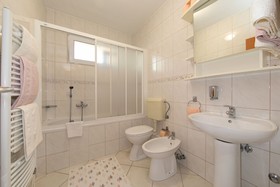 Apartments Biser