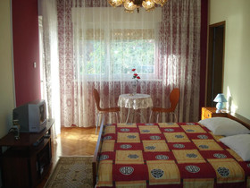 Apartments Kostovic 1943
