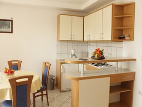 Apartments Neven
