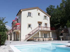 Apartments Neven
