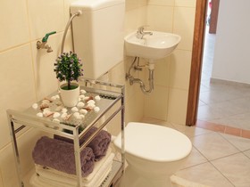Apartments Neven