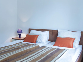Apartments Neven