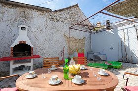House Bozica
