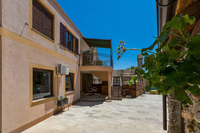 House Casa Royal