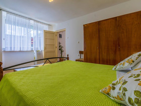 House Delfin