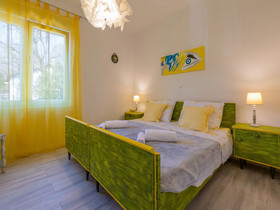 House Pavlina