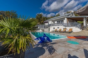 House Pavlina