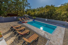 House Pavlina