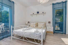 House Pavlina