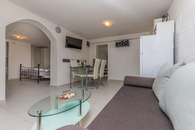 House Pavlina