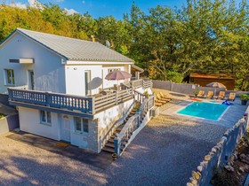 House Pavlina