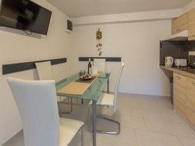 House Pavlina