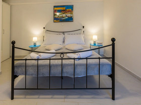 House Pavlina